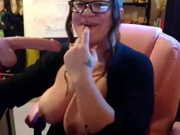 Chaturbate Watch Live Sex Cams of misssuckalot