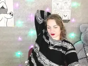 Chaturbate Live Sex Cam of evelineli