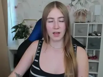 Chaturbate Best live sex cam show of meganx_candy