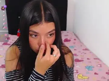 Chaturbate Free Live Porn of violett_flowers
