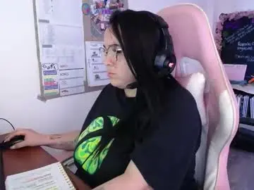 Chaturbate Live Sex of emma_evans07