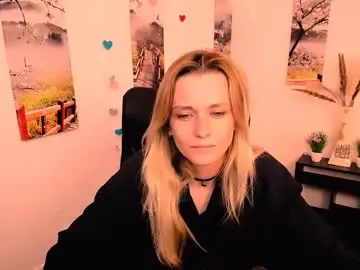 Chaturbate Live Sex Cam of peppymia
