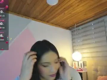 Chaturbate Nude Webcam of cristal__hot_1
