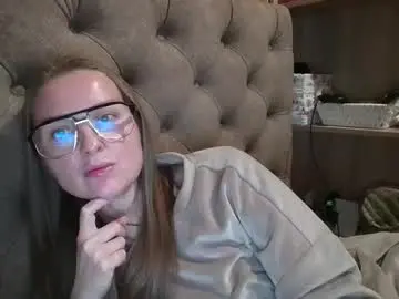 Chaturbate Adult Webcams of belleamiee