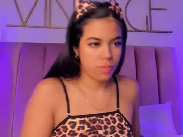 Chaturbate Nude Webcam of sophiaahill