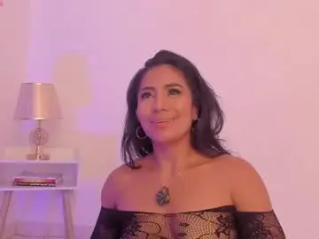 Chaturbate Best live sex cam show of amaraht_