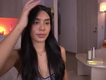 Chaturbate Sex Cam of veroniqe_lounge