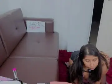 Chaturbate Adult Video Chat of marianaluquez