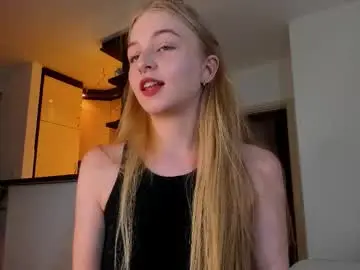 Chaturbate Live Porn of mia_meows