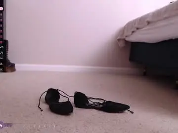 Chaturbate Watch Live Sex Cams of l1ly_paw