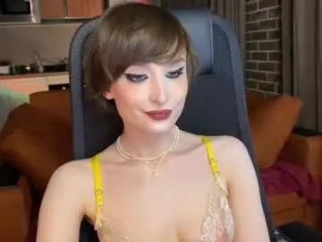 Chaturbate Watch Live Sex Cams of lunelucy