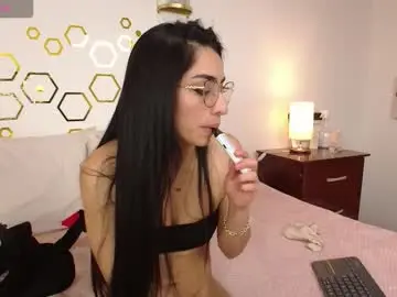 Chaturbate Watch Live Sex Cams of lucy_joi