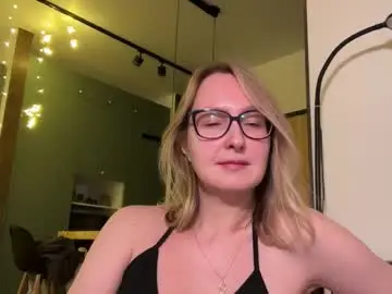 Chaturbate Sex Chat of kirafatex