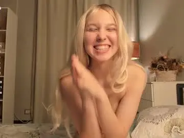 Chaturbate Watch Live Sex Cams of summer_lilac