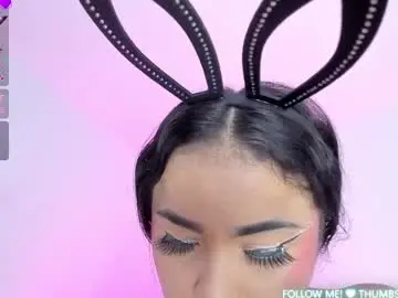 Chaturbate Live Sex of evelynhoward23