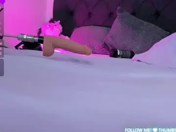 Chaturbate Sex Cam of evelynhoward23