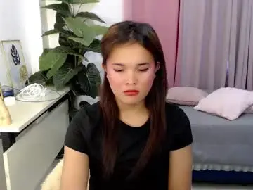Chaturbate Sex Chat of hotpinay_rhowe