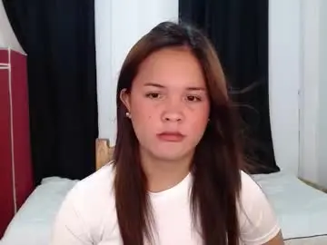 Chaturbate Nude Webcam of hotpinay_rhowe