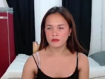 Chaturbate Nude Webcam of hotpinay_rhowe