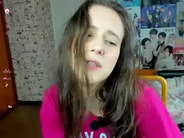 Chaturbate Free Porn Cam of lucyrose33