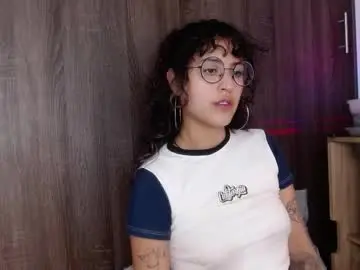 Chaturbate Sex Cam of sol_amarilla_