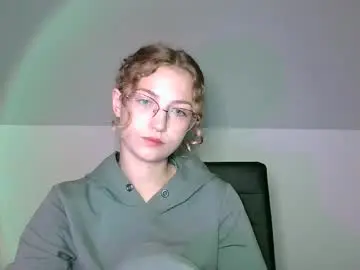 Chaturbate Adult Video Chat of lily_tayberry