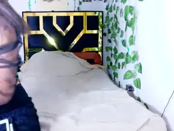 Chaturbate Free Porn Cam of myagosling13