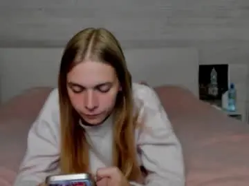Chaturbate Watch Live Sex Cams of molly_hunt