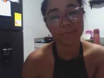 Chaturbate Live Sex of aly826805