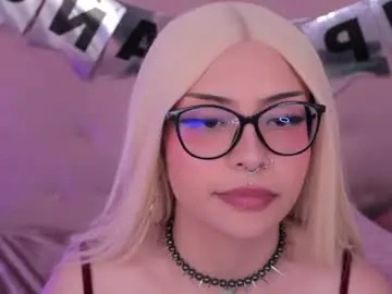 Chaturbate Sex Cam of misselektra__