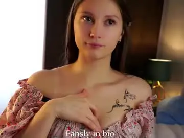Chaturbate Sex Cam of emmyleri