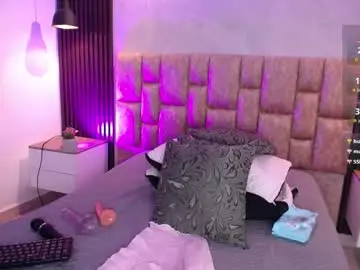 Chaturbate Live Porn of julieta_miller01