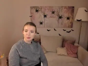 Chaturbate Live Porn of milinafox