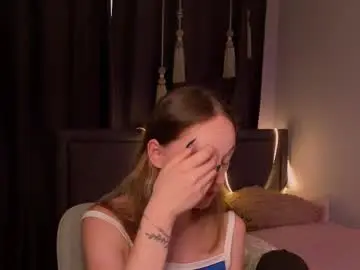 Chaturbate Watch Live Sex Cams of erlineberkshire