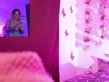 Chaturbate Adult Video Chat of skarleth_diaz