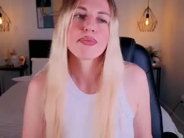 Chaturbate Best live sex cam show of lexi_terele