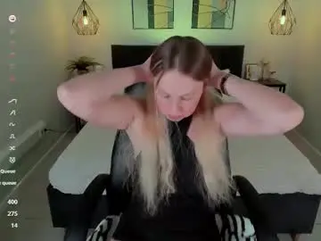 Chaturbate Live Sex Cam of lexi_terele