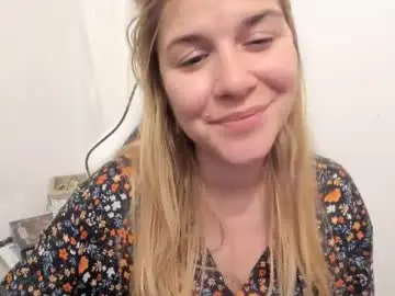 Chaturbate Adult Webcams of artsyandcraftsy_