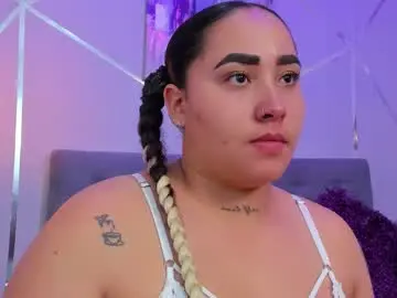 Chaturbate Live Sex Cam of ayla_martinez