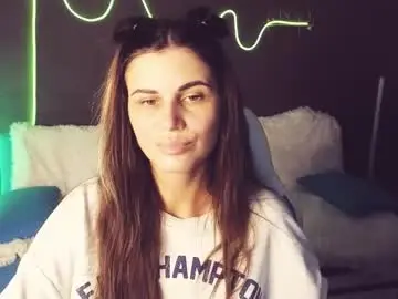Chaturbate Adult Video Chat of emilytucker