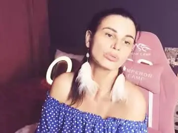 Chaturbate Best live sex cam show of emilytucker