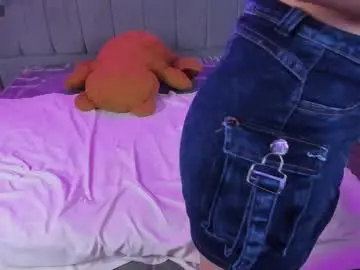 Chaturbate Nude Webcam of maddy_bennet