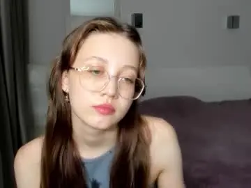Chaturbate Nude Webcam of lucy_u