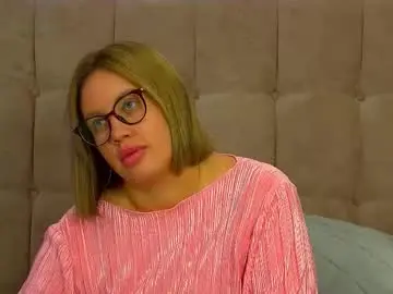 Chaturbate Best live sex cam show of marianeumann