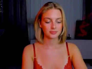 Chaturbate Live Sex Cam of ashbunny_