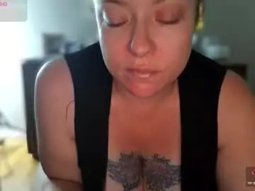 Chaturbate Watch Live Sex Cams of julimonroe