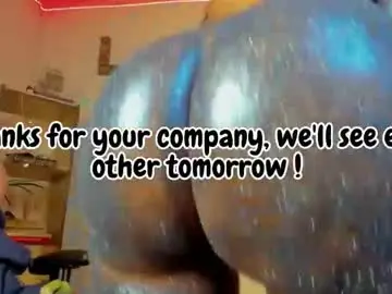 Chaturbate Live Sex Cam of _saraaparker_