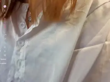 Chaturbate Nude Webcam of lil_redshine