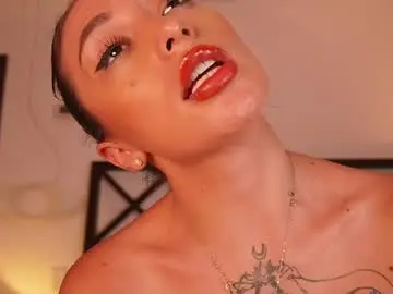 Chaturbate Best live sex cam show of erikabee