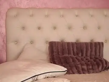 Chaturbate Live Sex Cam of barbie_tease